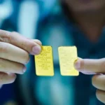 Giá vàng miếng SJC chạm 137,8 triệu đồng/lượng rồi 'quay xe' - Ảnh 1.