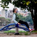 Tin tức sáng 30-9: Lịch lương hưu tháng 10; Tài sản ông Phạm Nhật Vượng vượt huyền thoại Ray Dalio - Ảnh 1.