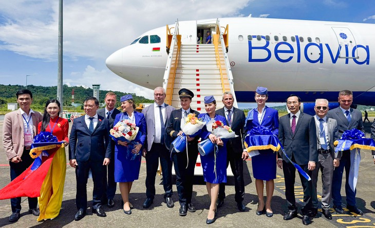 Du khách Belarus bay thẳng đến Phú Quốc, mở thị trường mới cho đảo ngọc - Ảnh 1.