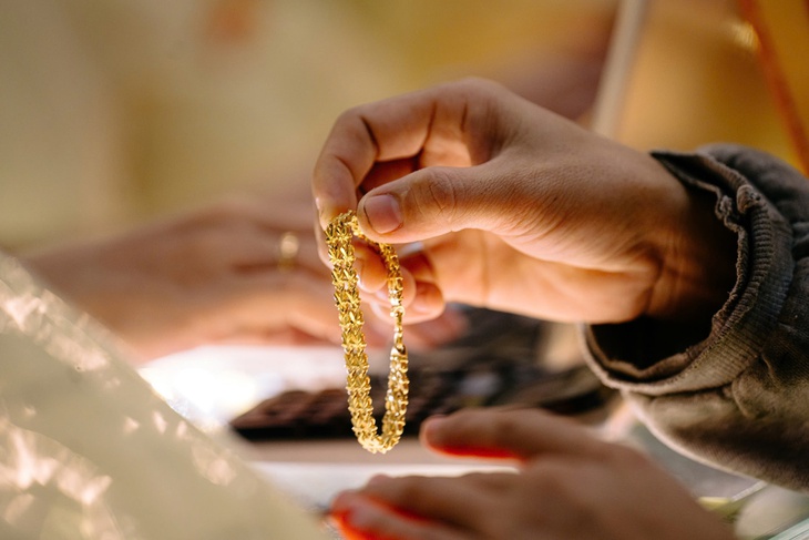 nhập vàng - Ảnh 1.