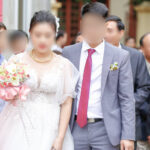 Thầy bói khuyên rước dâu nửa đêm, thông gia nghèo nói khiến nhà trai bừng tỉnh